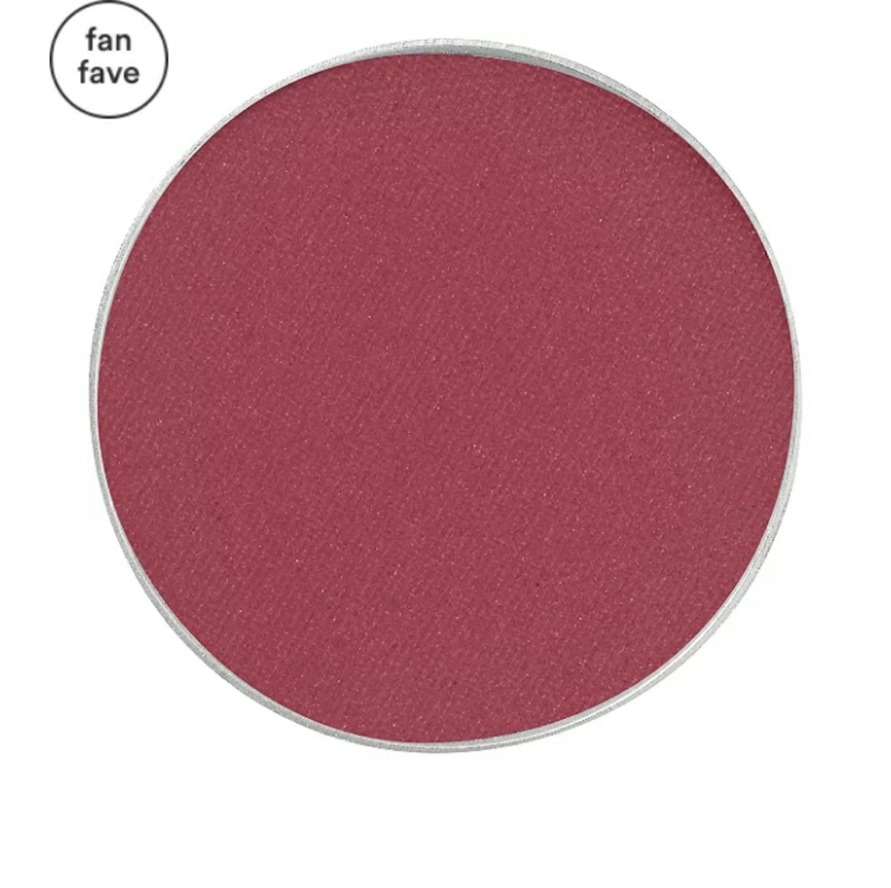 ⭐5/20; Anastasia Beverly Hills single eyeshadow